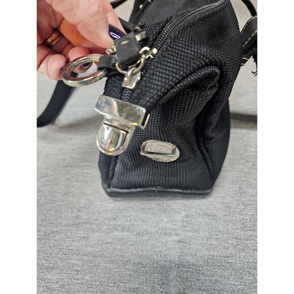 The Sak Black Rectangular woven shoulder bag with floral print liner - Picture 5 of 11